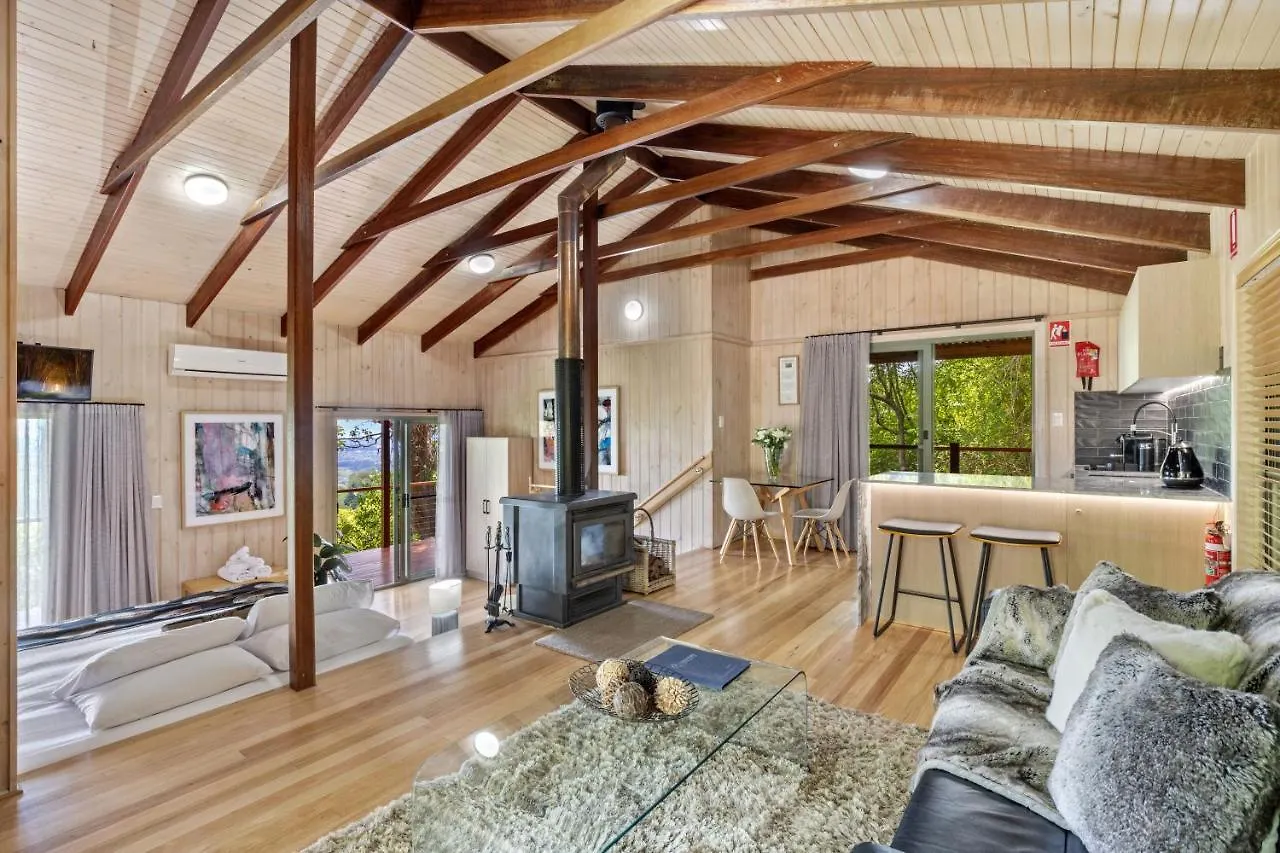 Lodge Treetops Seaview Montville